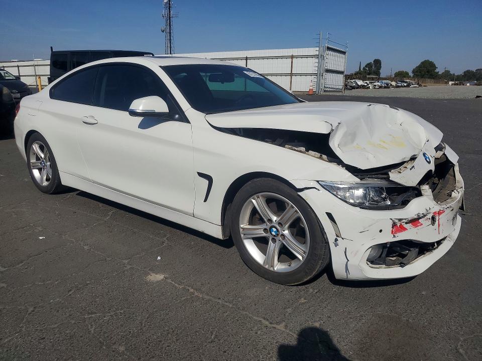 67214306 :رقم المزاد ، WBA3N7C54EF719977 vin ، 2014 Bmw 428 مزاد بيع