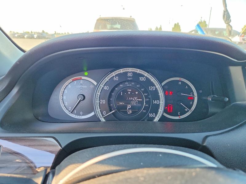 70684276 :رقم المزاد ، 1HGCR2F74GA081335 vin ، 2016 Honda Accord مزاد بيع