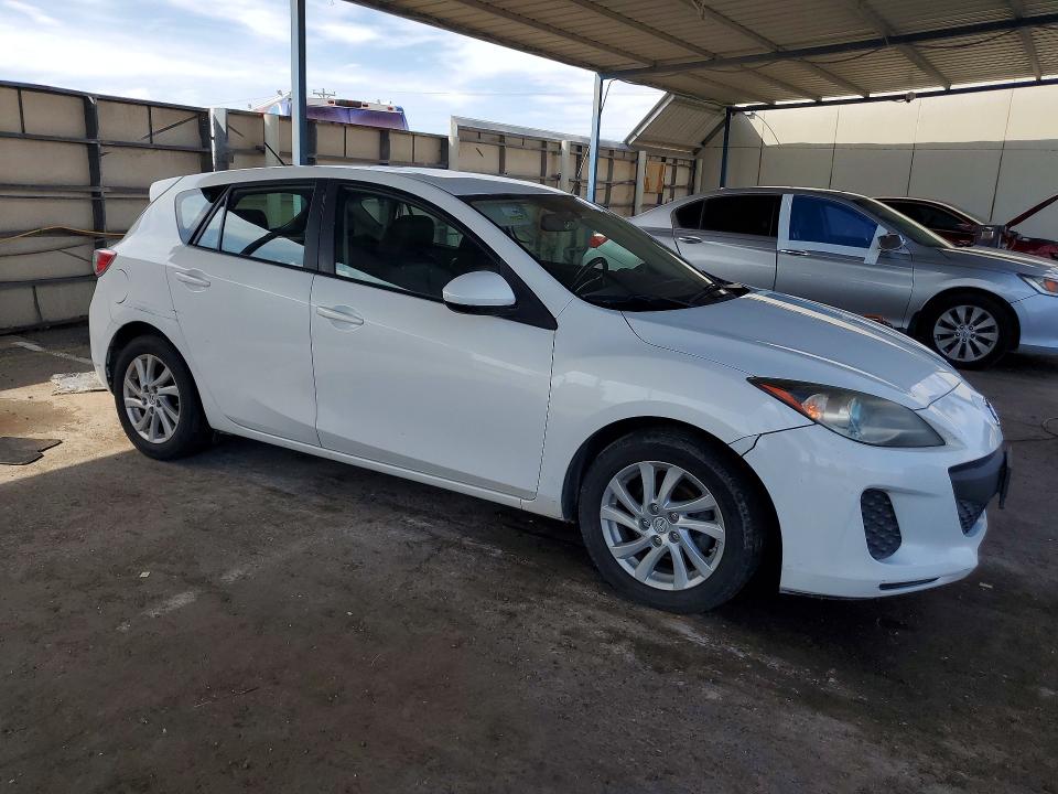 69437896 :رقم المزاد ، JM1BL1M74C1681744 vin ، 2012 Mazda 3 مزاد بيع