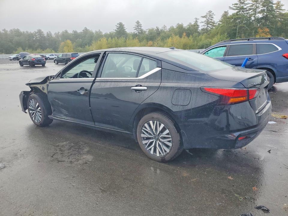 70164756 :رقم المزاد ، 1N4BL4DW8RN325135 vin ، 2024 Nissan Altima مزاد بيع