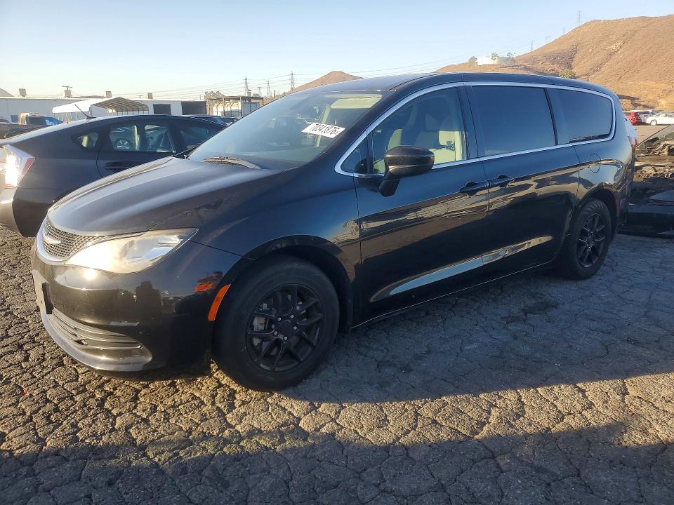 2017 Chrysler Pacifica მანქანა იყიდება აუქციონზე, vin: 2C4RC1CG1HR505687, აუქციონის ნომერი: 70341876