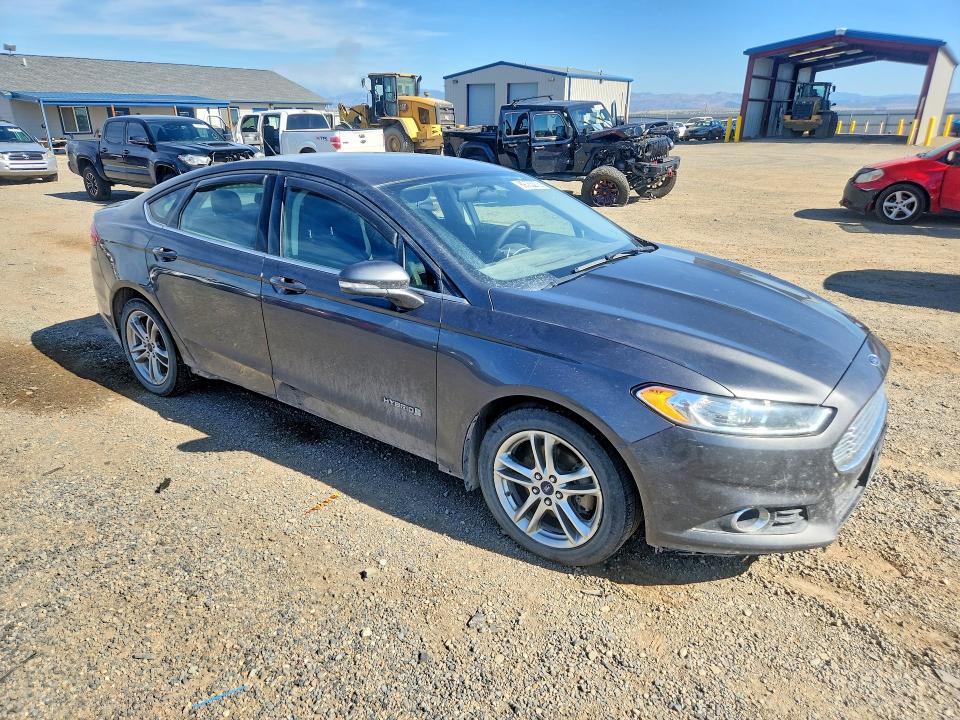 Продажа на аукционе авто 2015 Ford Fusion, vin: 3FA6P0LU7FR310746, номер лота: 69763276