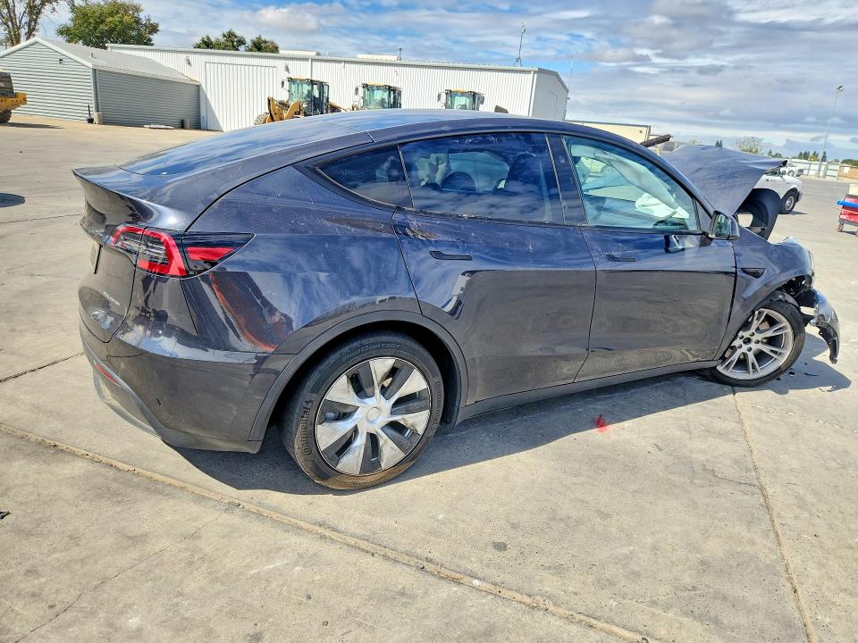 Продажа на аукционе авто 2024 Tesla Model Y, vin: 7SAYGAEEXRF010965, номер лота: 67742386