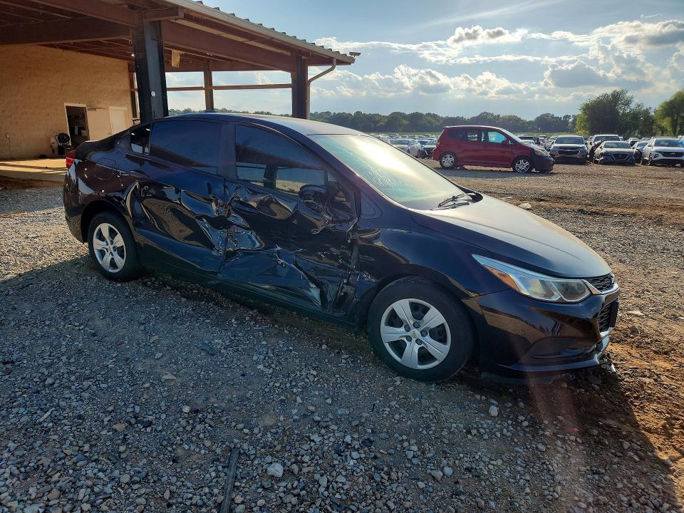 Продажа на аукционе авто 2018 Chevrolet Cruze, vin: 1G1BC5SM2J7125077, номер лота: 68081126