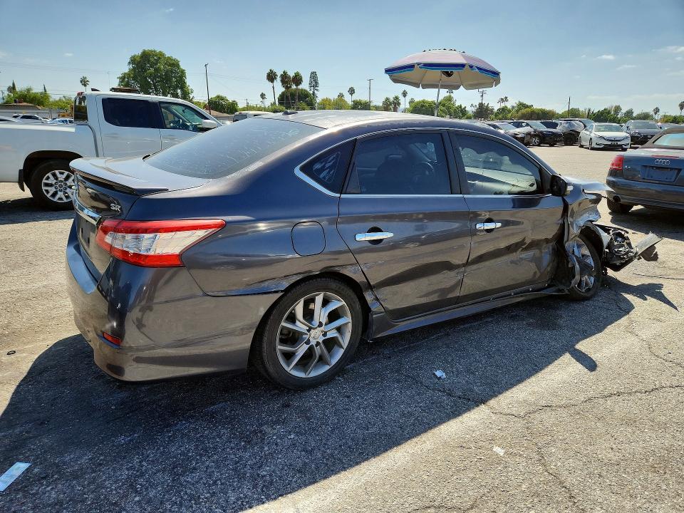 2015 Nissan Sentra მანქანა იყიდება აუქციონზე, vin: 3N1AB7AP9FY222623, აუქციონის ნომერი: 69262066