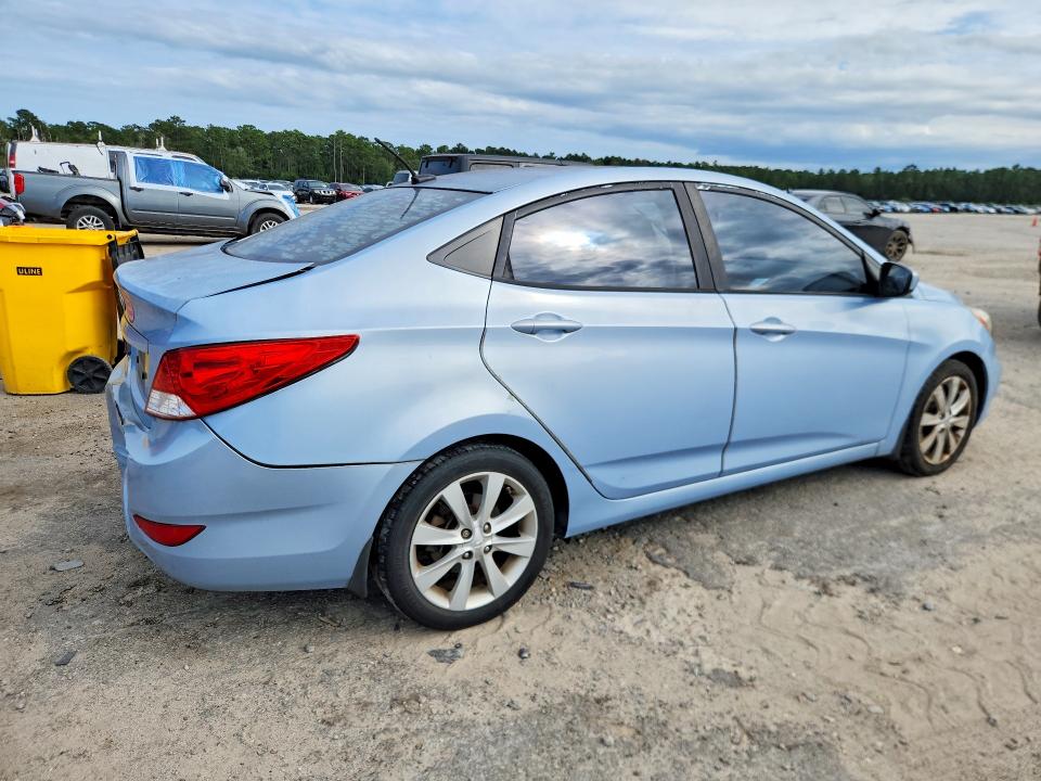 2013 Hyundai Accent მანქანა იყიდება აუქციონზე, vin: KMHCU4AE0DU475905, აუქციონის ნომერი: 67845076