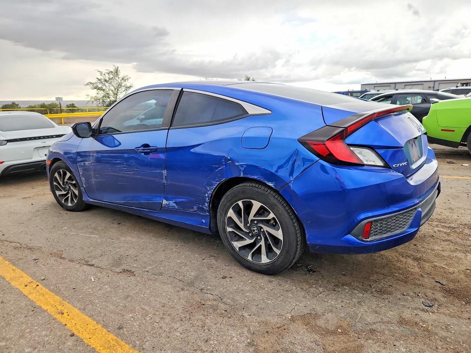 2017 Honda Civic მანქანა იყიდება აუქციონზე, vin: 2HGFC4B59HH307421, აუქციონის ნომერი: 70535766