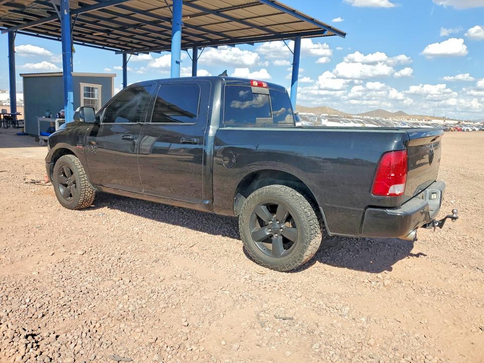 68586606 :رقم المزاد ، 1C6RR7LT7JS219725 vin ، 2018 Ram 1500 مزاد بيع