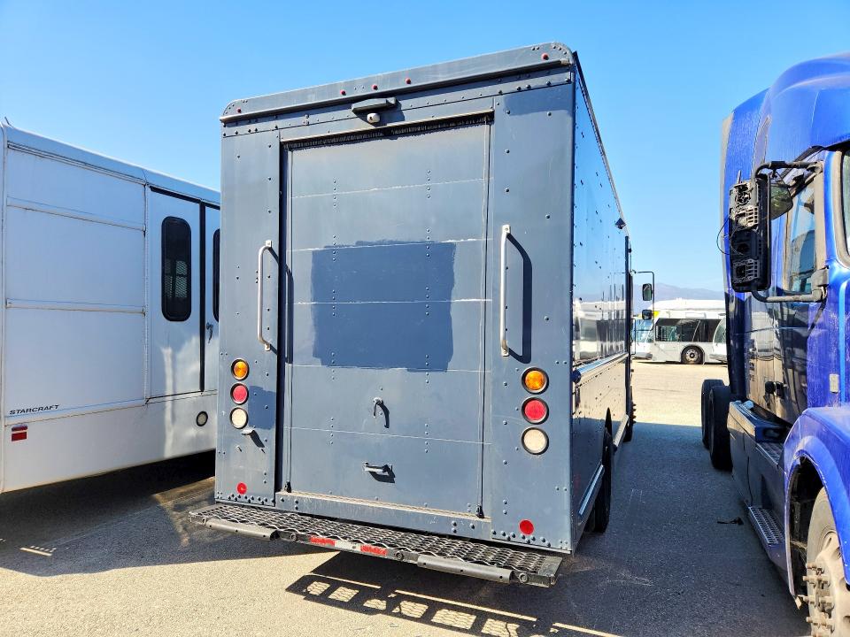 65955726 :رقم المزاد ، 4UZAC2EA1LCLZ7225 vin ، 2020 Freightliner Mt45 Chassis مزاد بيع