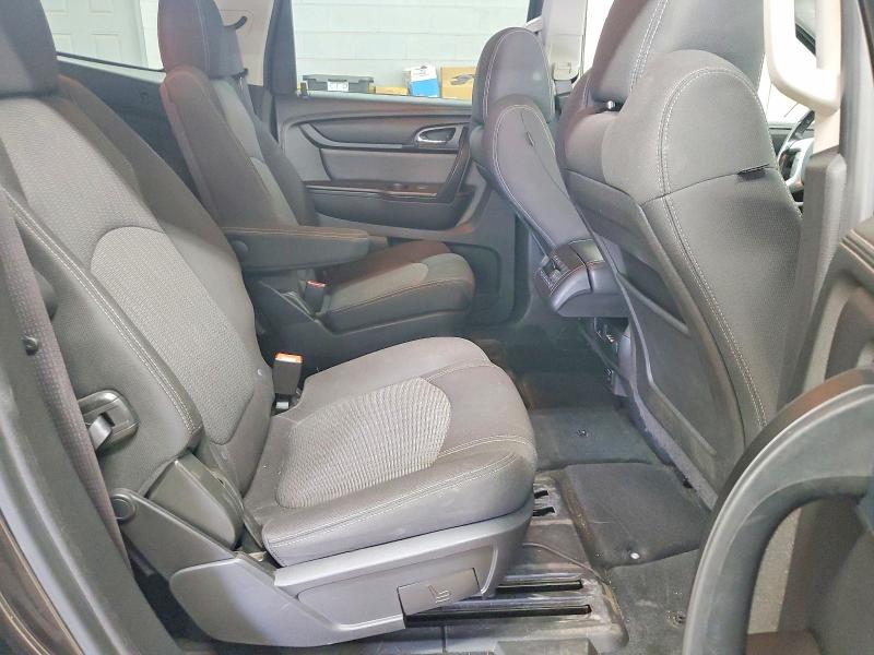 67331036 :رقم المزاد ، 1GNKVGKD3FJ387429 vin ، 2015 Chevrolet Traverse مزاد بيع