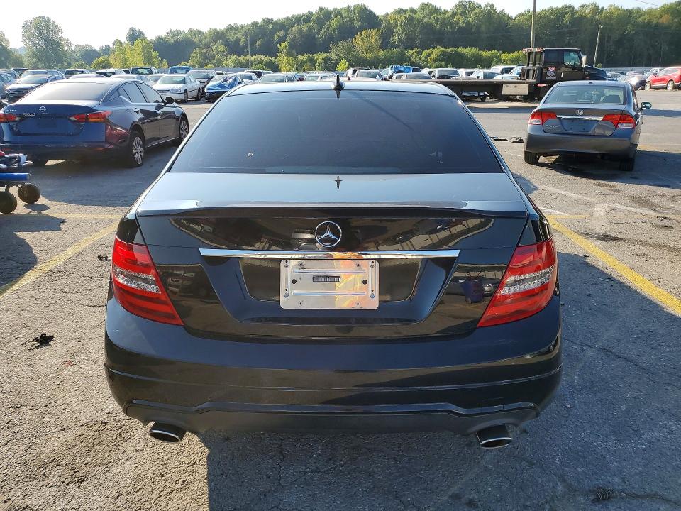 Продаж на аукціоні авто 2014 Mercedes-benz C, vin: WDDGF8AB1EG160355, номер лоту: 67740036