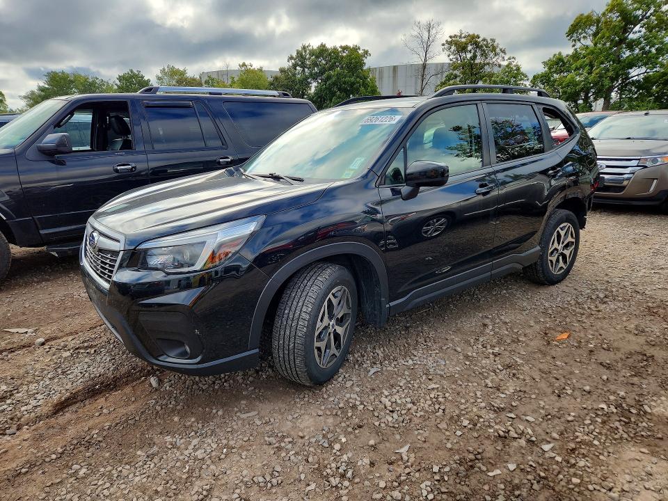 69261226 :رقم المزاد ، JF2SKAFC7MH492741 vin ، 2021 Subaru Forester مزاد بيع