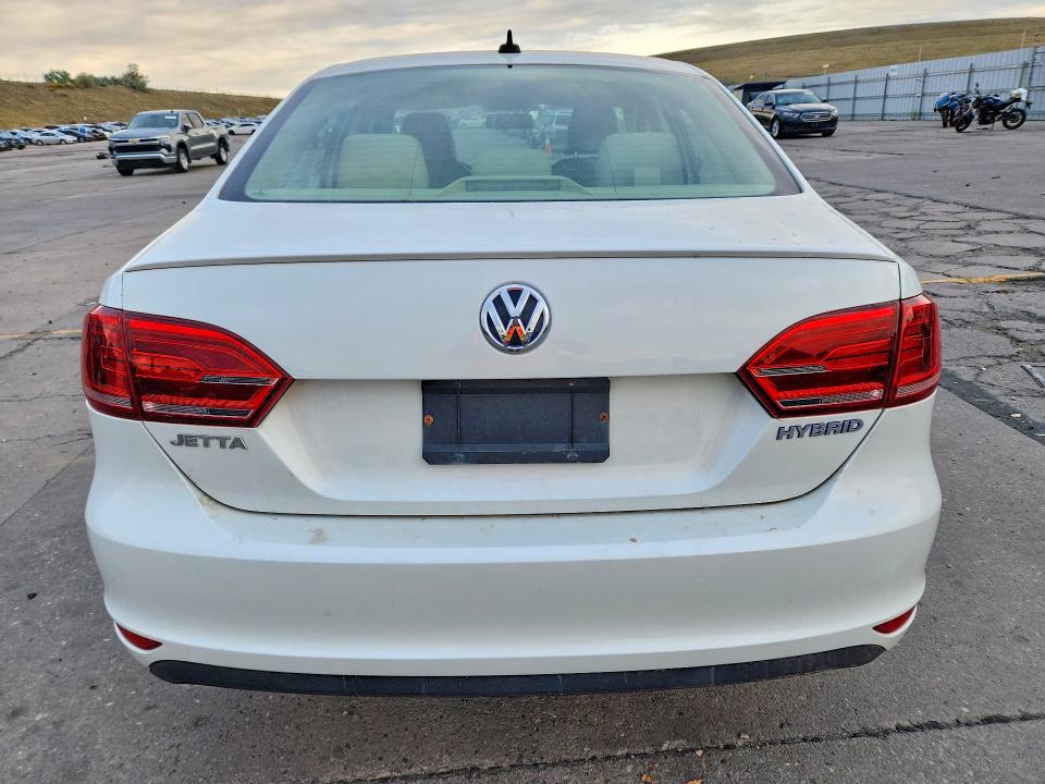2014 Volkswagen Jetta მანქანა იყიდება აუქციონზე, vin: 3VW637AJ4EM214587, აუქციონის ნომერი: 68847926