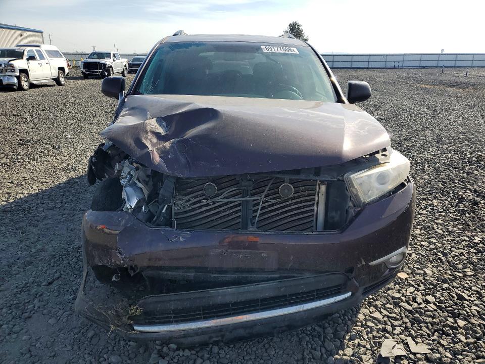 69777606 :رقم المزاد ، 5TDDK3EH2DS269146 vin ، 2013 Toyota Highlander مزاد بيع