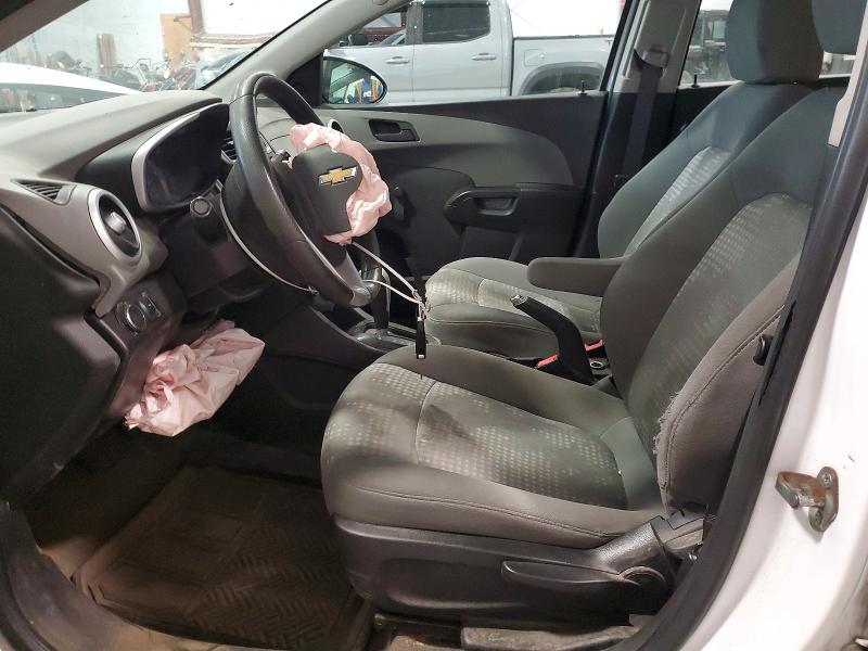 69535516 :رقم المزاد ، 1G1JG6SB3L4104277 vin ، 2020 Chevrolet Sonic مزاد بيع