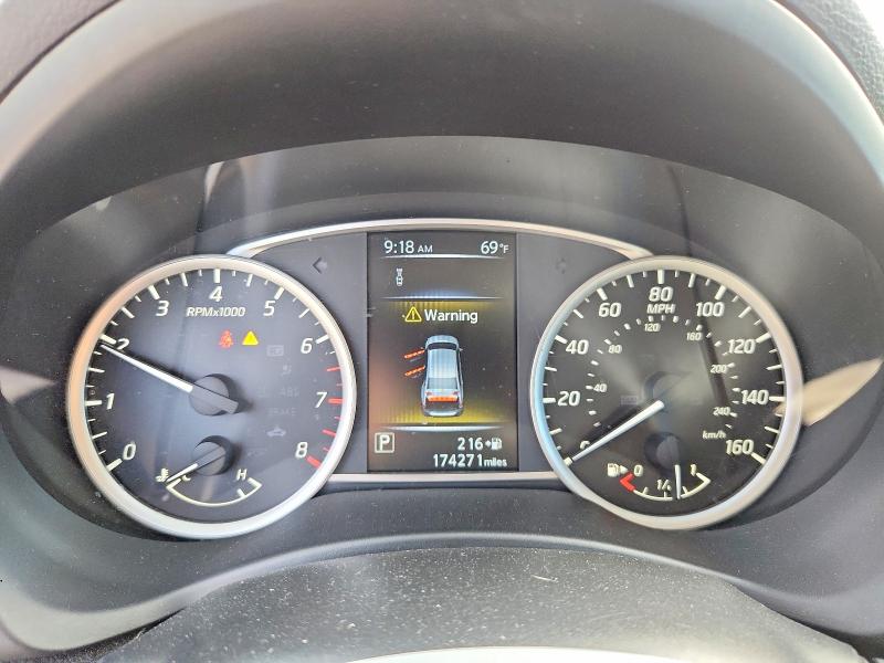Продаж на аукціоні авто 2018 Nissan Sentra, vin: 3N1AB7AP7JY216117, номер лоту: 70493316