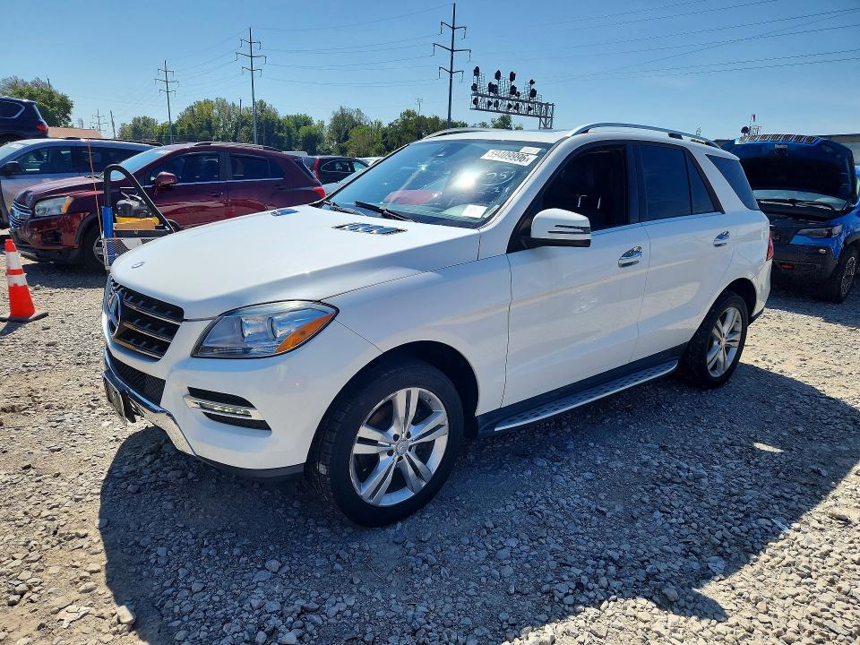 59409996 :رقم المزاد ، 4JGDA5HBXFA585105 vin ، 2015 Mercedes-benz Ml مزاد بيع