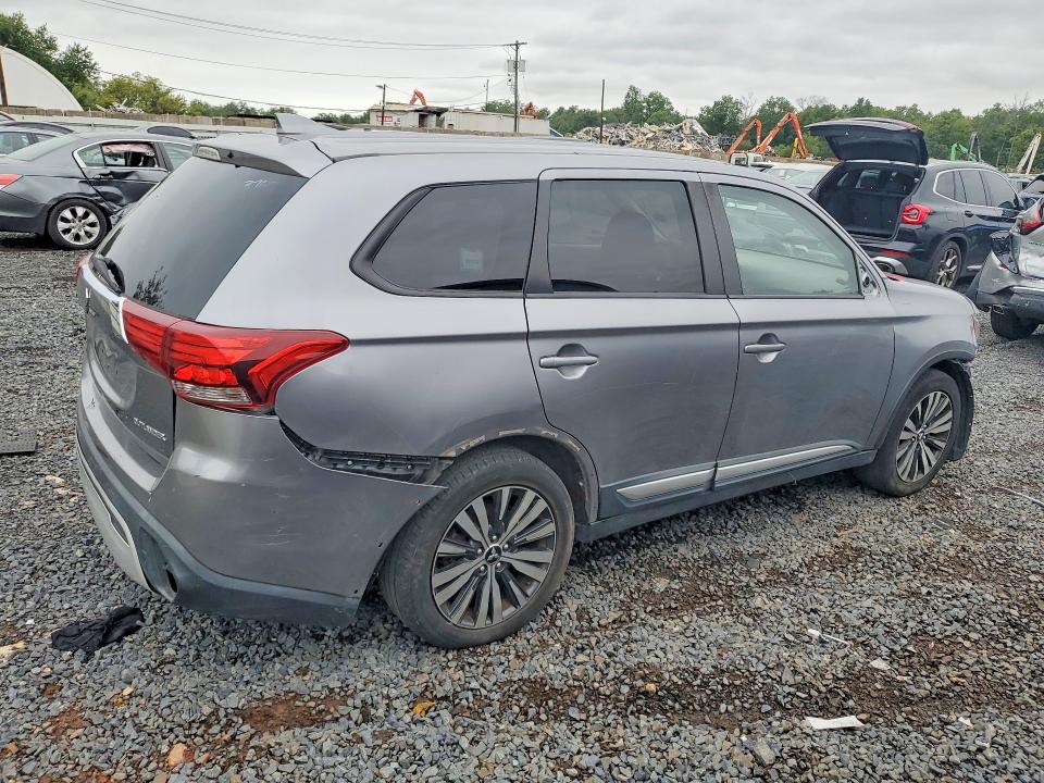 2019 Mitsubishi Outlander მანქანა იყიდება აუქციონზე, vin: JA4AD2A33KZ053619, აუქციონის ნომერი: 67452336