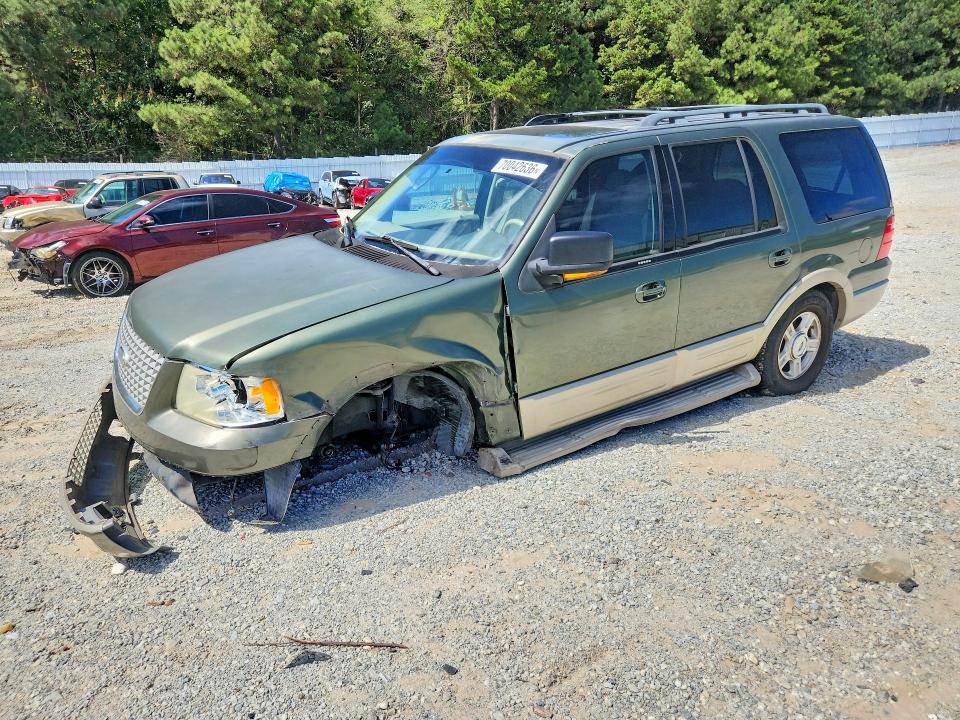 2005 Ford Expedition მანქანა იყიდება აუქციონზე, vin: 1FMFU17585LB14271, აუქციონის ნომერი: 70042636