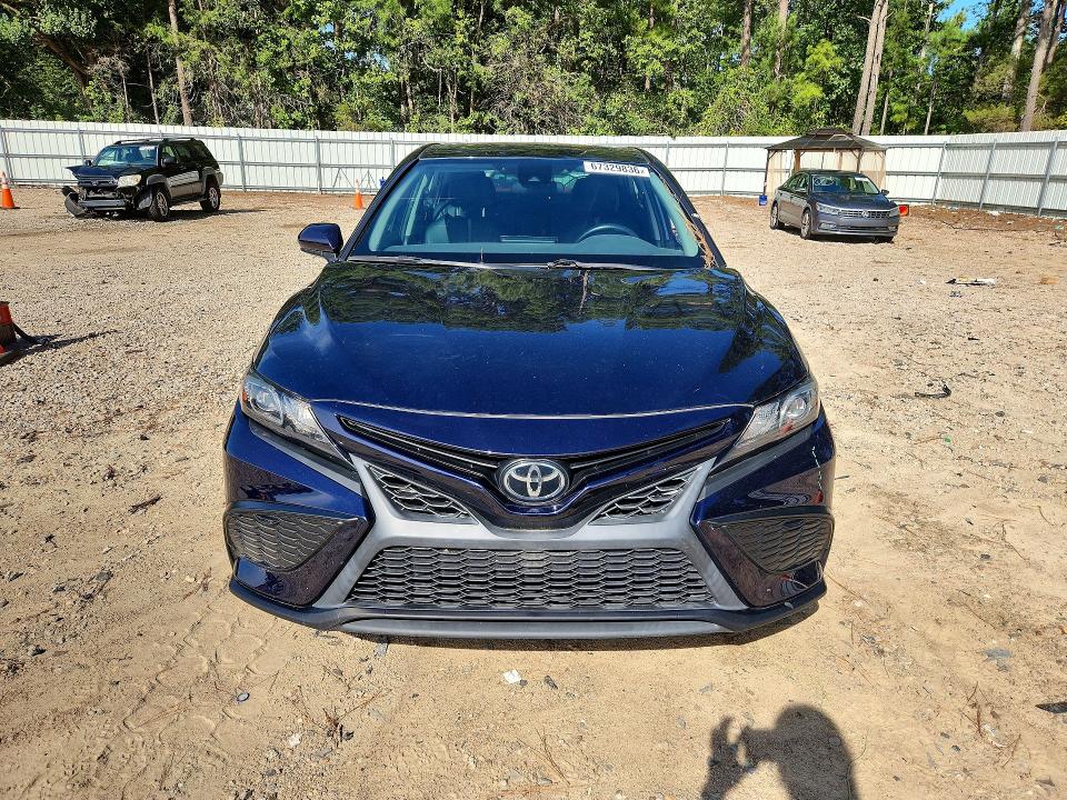 Aukcja sprzedaży 2021 Toyota Camry, vin: 4T1G11AK5MU602081, numer aukcji: 67329836