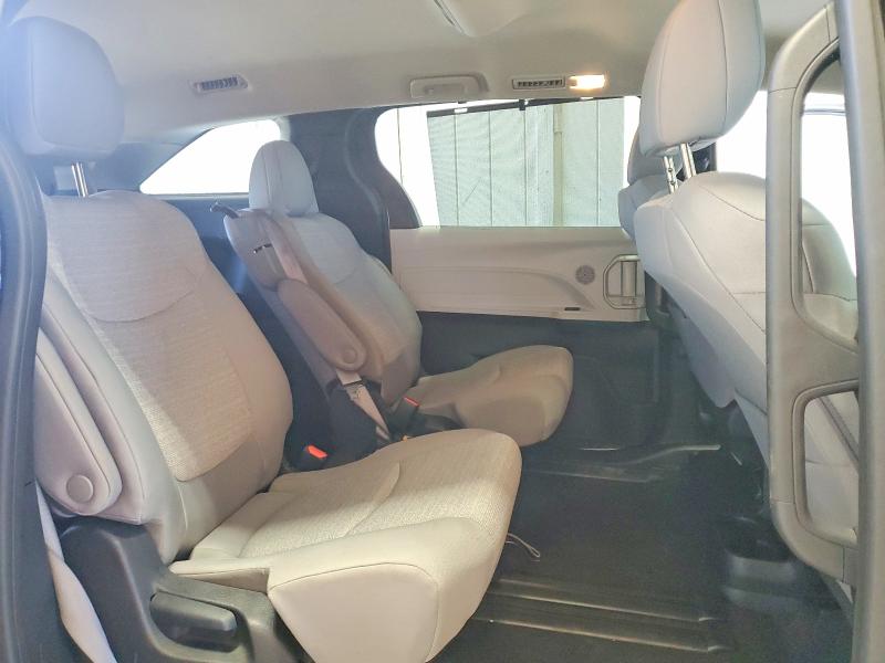 Aukcja sprzedaży 2025 Toyota Sienna, vin: 5TDKRKEC8SS227126, numer aukcji: 70328956