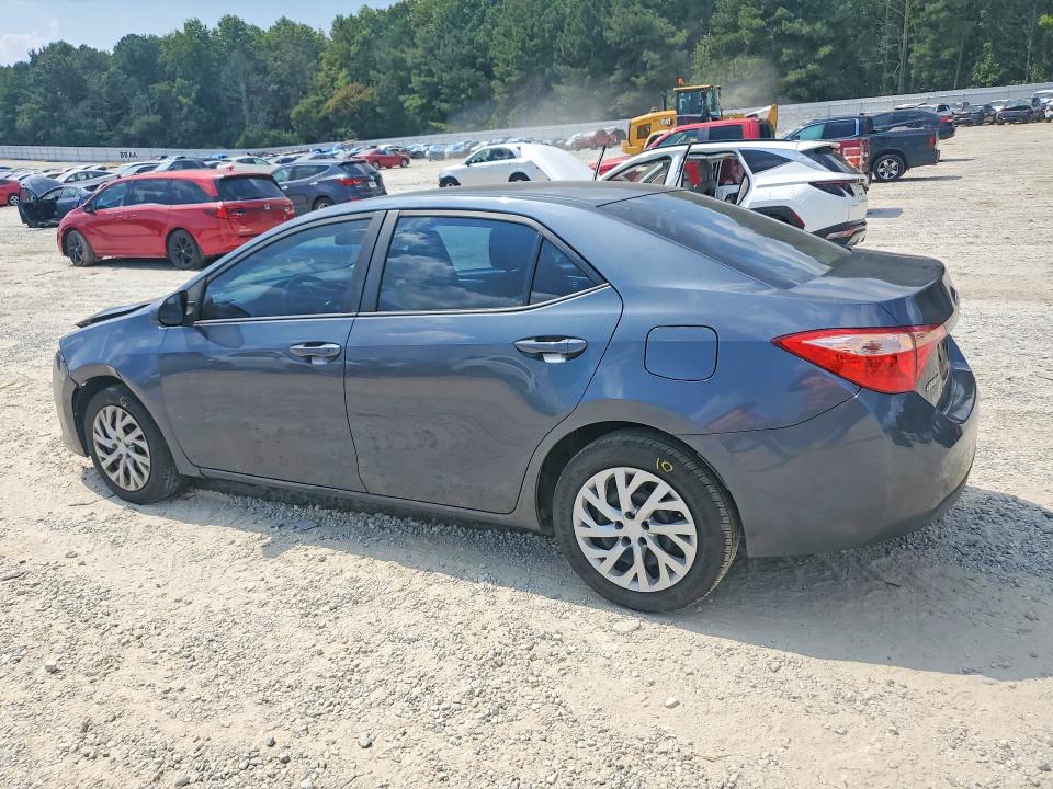 Продажа на аукционе авто 2018 Toyota Corolla, vin: 5YFBURHE2JP792998, номер лота: 67675836