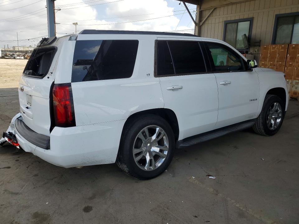 69776846 :رقم المزاد ، 1GNSCBKC9KR156496 vin ، 2019 Chevrolet Tahoe مزاد بيع
