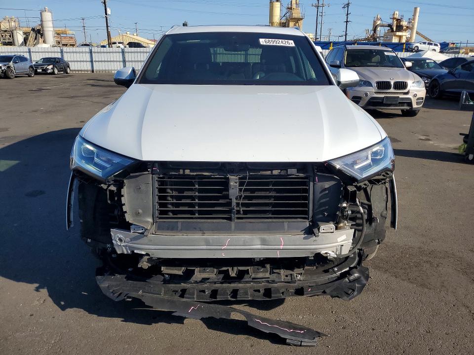 2021 Audi Q7 მანქანა იყიდება აუქციონზე, vin: WA1AJAF73MD014625, აუქციონის ნომერი: 68992426