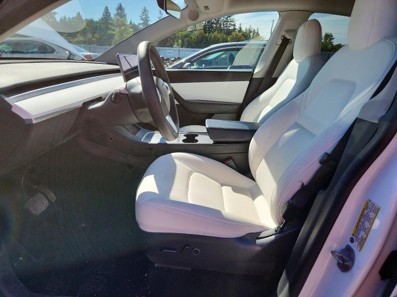 67849406 :رقم المزاد ، 7SAYGDEE0NF418323 vin ، 2022 Tesla Model Y مزاد بيع