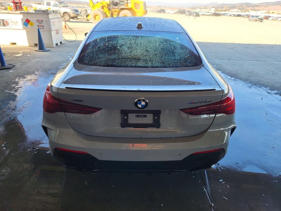 2027 Bmw M440xi მანქანა იყიდება აუქციონზე, vin: WBA83DA07VCY32499, აუქციონის ნომერი: 70136466
