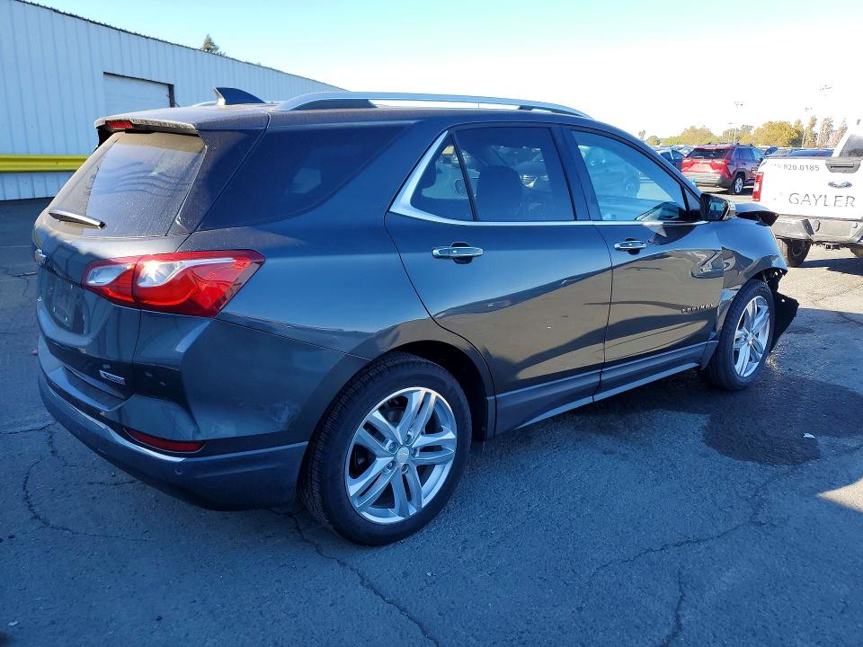 Продаж на аукціоні авто 2018 Chevrolet Equinox, vin: 2GNAXMEV0J6108596, номер лоту: 70314286
