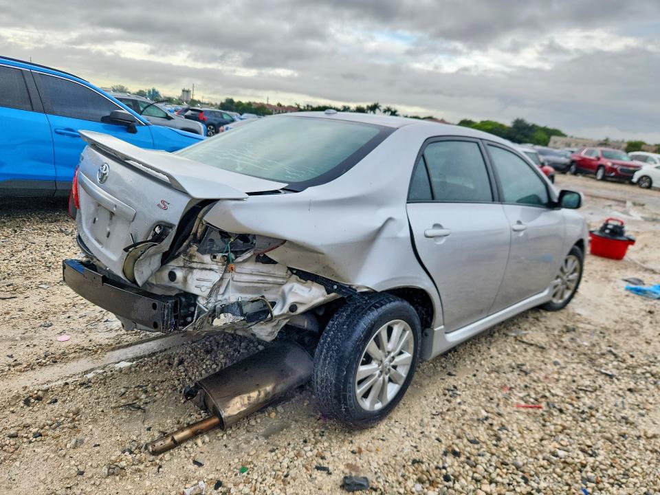 69684226 :رقم المزاد ، 2T1BU4EE0AC535667 vin ، 2010 Toyota Corolla مزاد بيع