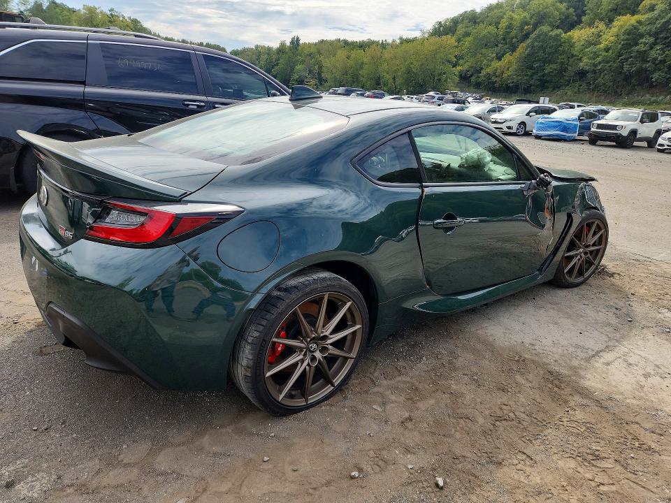 69498696 :رقم المزاد ، JF1ZNBM12S9751614 vin ، 2025 Toyota Gr 86 مزاد بيع
