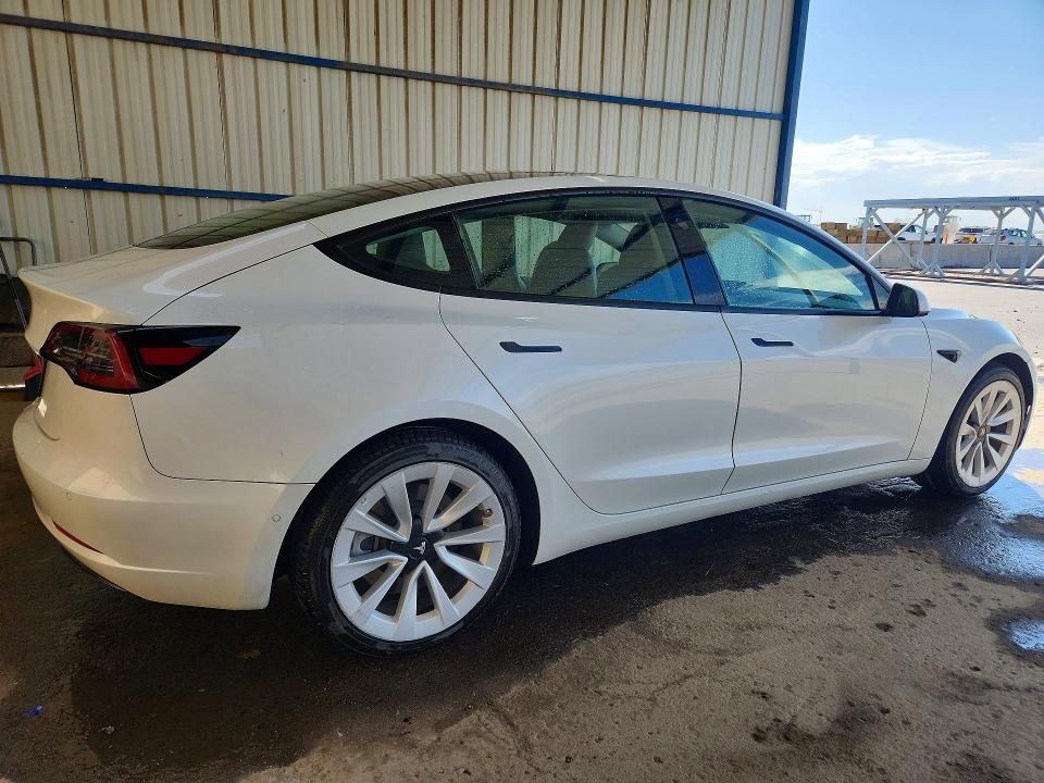 69047926 :رقم المزاد ، 5YJ3E1EA0NF368970 vin ، 2022 Tesla Model 3 مزاد بيع