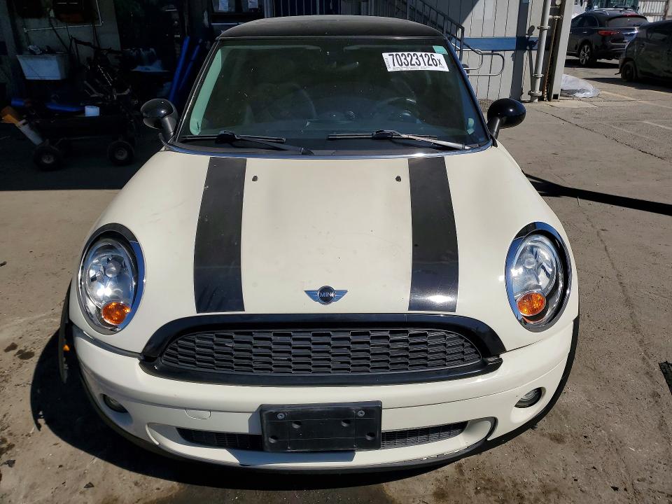 Продаж на аукціоні авто 2008 Mini Cooper, vin: WMWMF33578TT59345, номер лоту: 70323126