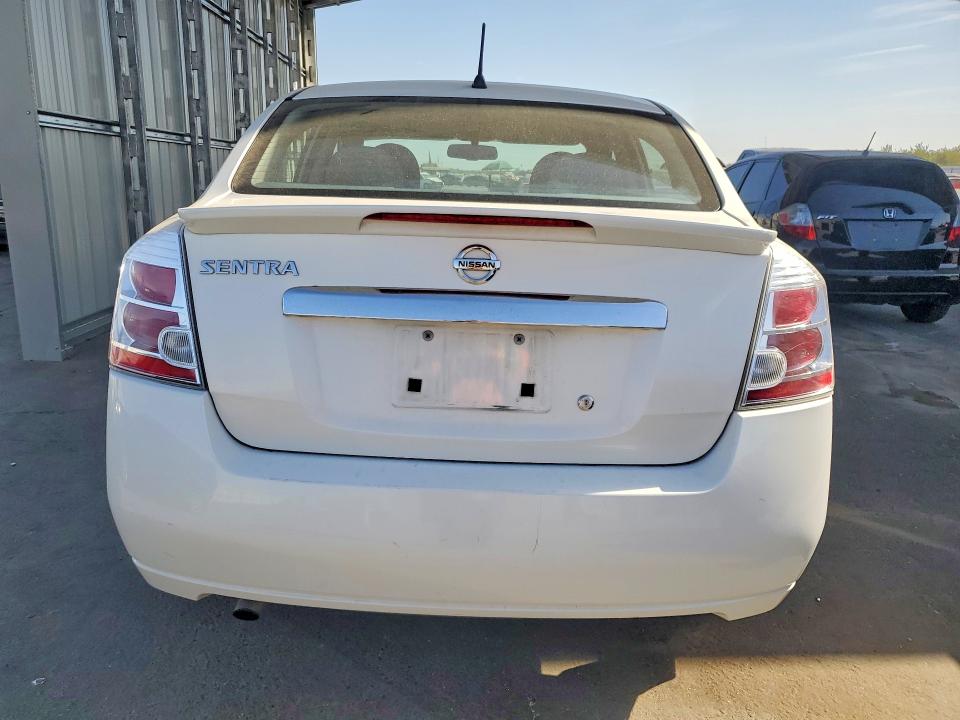 68415516 :رقم المزاد ، 3N1AB6APXBL664960 vin ، 2011 Nissan Sentra مزاد بيع