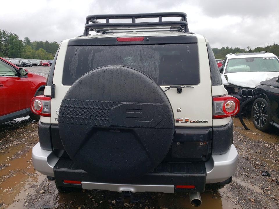 Продажа на аукционе авто 2014 Toyota Fj Cruiser, vin: JTEBU4BFXEK193304, номер лота: 69960536