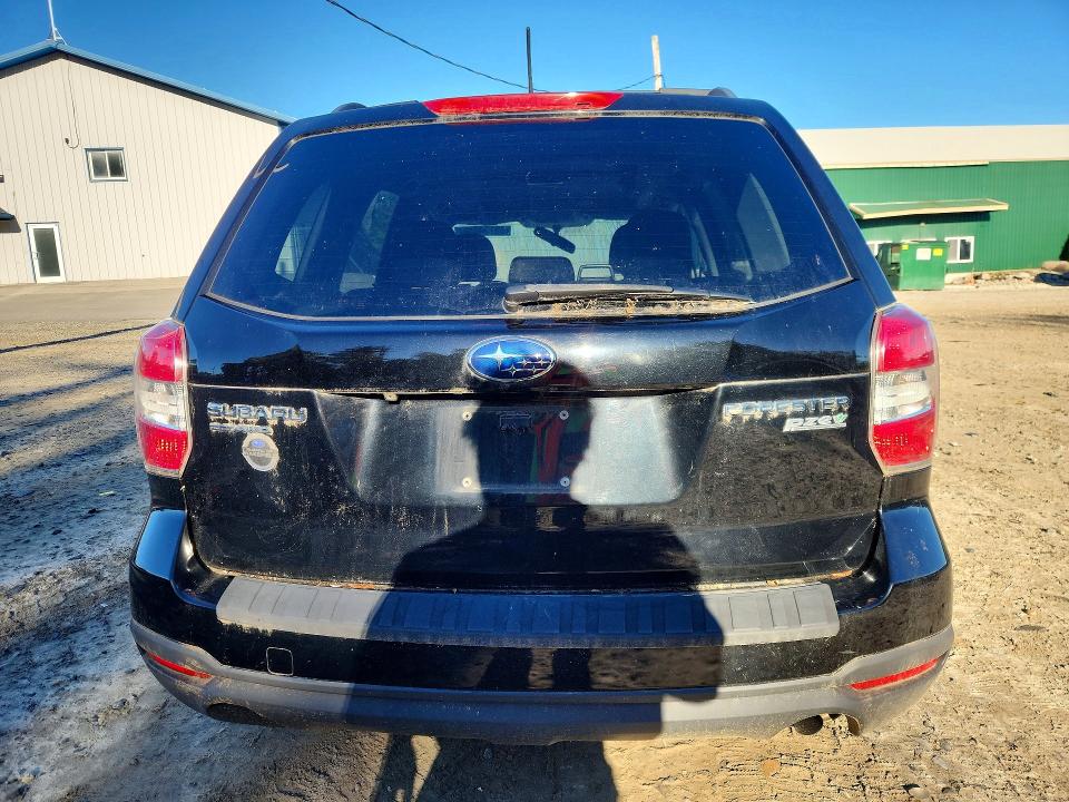 69134046 :رقم المزاد ، JF2SJADC5FH572662         vin ، 2015 Subaru Forester مزاد بيع