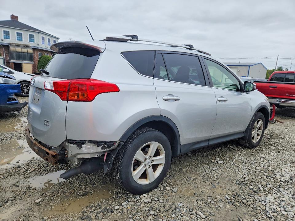 2014 Toyota Rav4 მანქანა იყიდება აუქციონზე, vin: JTMRFREV7ED050831, აუქციონის ნომერი: 71176136