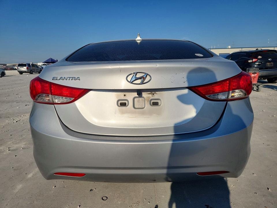 Aukcja sprzedaży 2013 Hyundai Elantra, vin: 5NPDH4AE4DH415021, numer aukcji: 69306366
