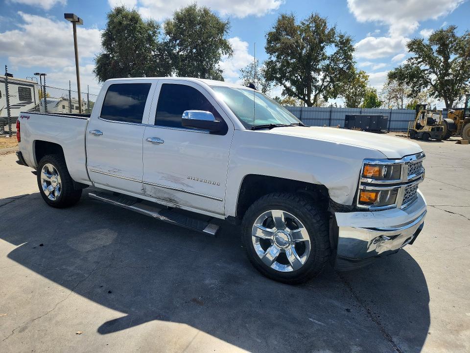 69407386 :رقم المزاد ، 3GCUKSECXFG110116 vin ، 2015 Chevrolet Silverado مزاد بيع