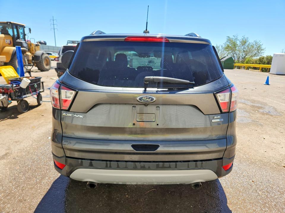 Auction sale of the 2018 Ford Escape, vin: 1FMCU9GD0JUC87506, lot number: 68171026