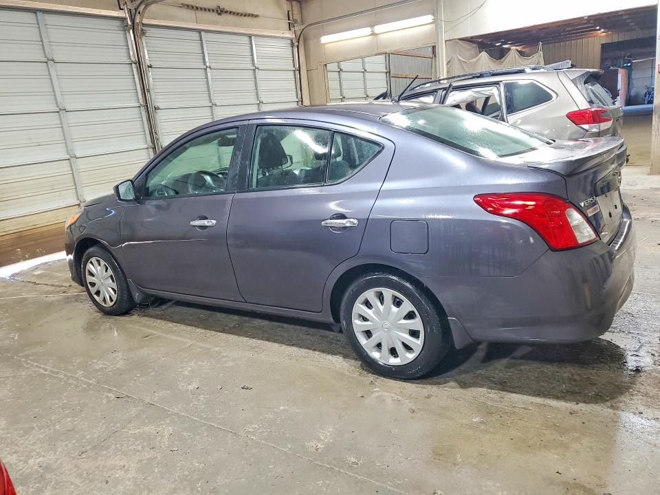 70706886 :رقم المزاد ، 3N1CN7AP1FL943239 vin ، 2015 Nissan Versa مزاد بيع