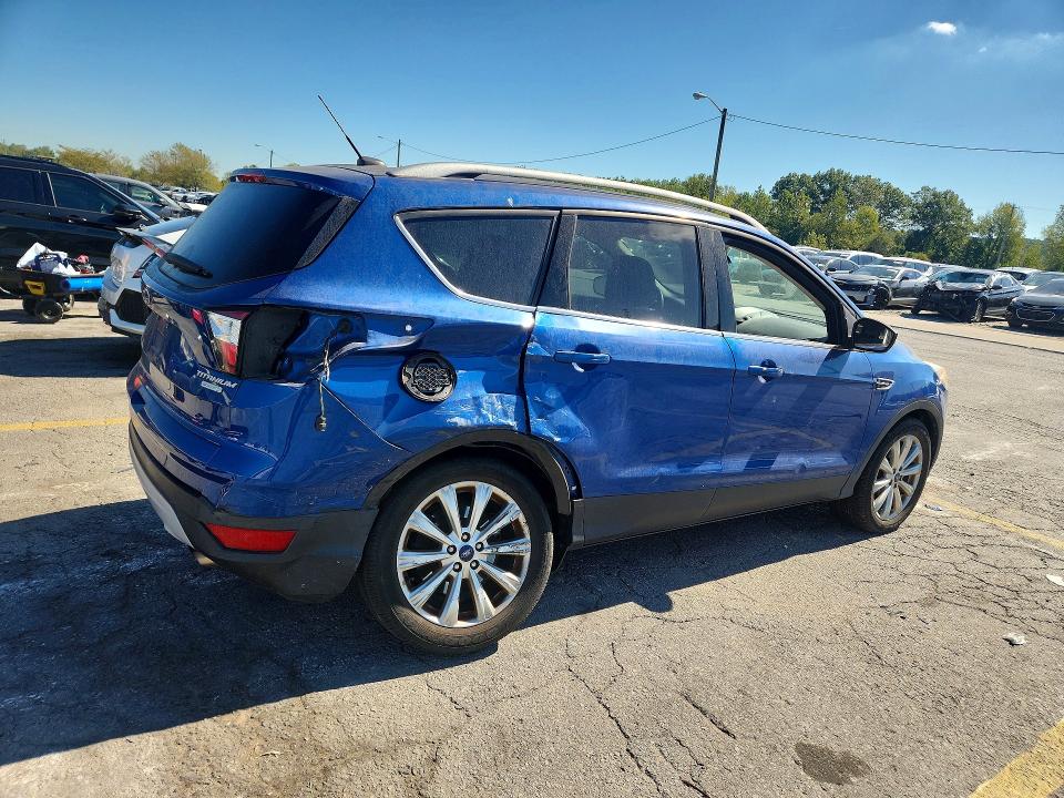 Продаж на аукціоні авто 2017 Ford Escape, vin: 1FMCU0JD8HUE91338, номер лоту: 70802456