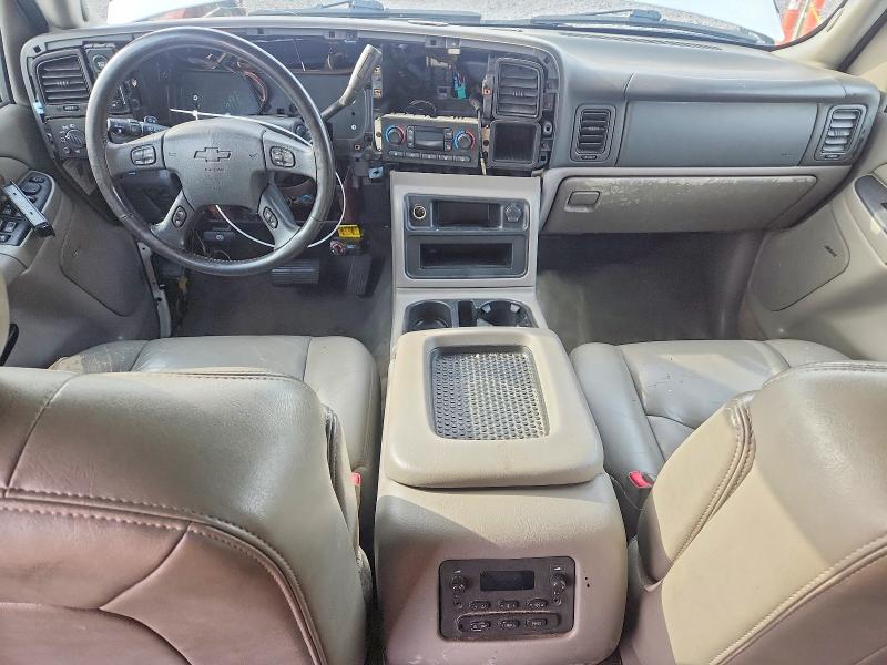 68831956 :رقم المزاد ، 3GNGK26U05G193503 vin ، 2005 Chevrolet Suburban مزاد بيع