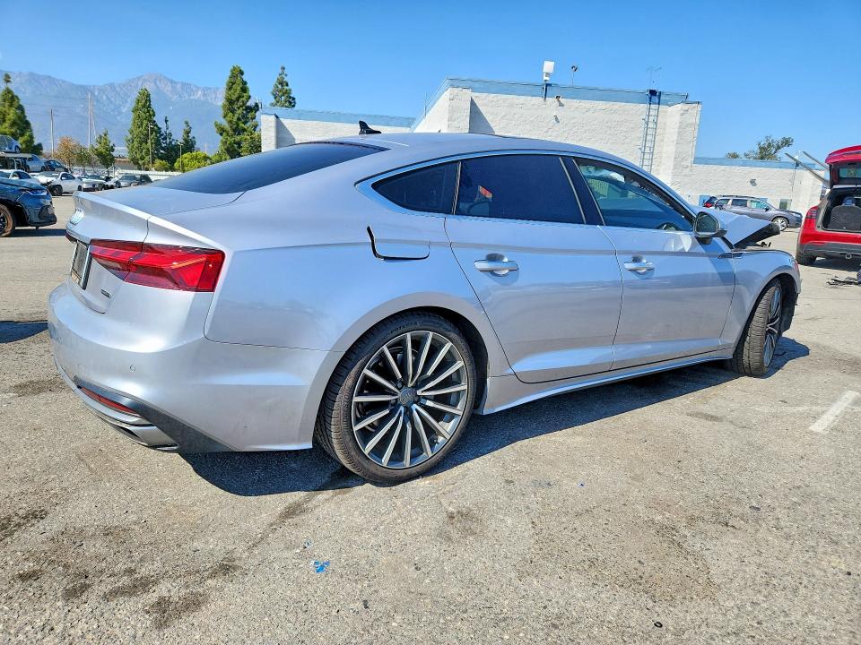 Продажа на аукционе авто 2021 Audi A5, vin: WAUCBCF55MA013335, номер лота: 69648186