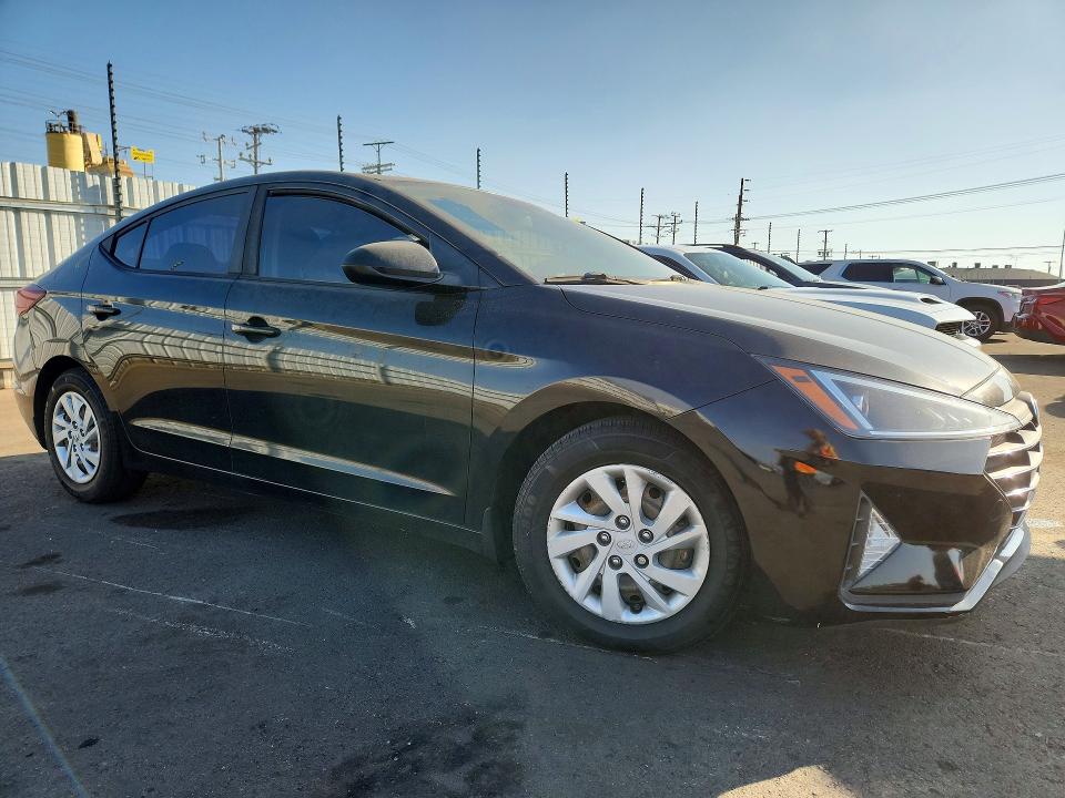 70143306 :رقم المزاد ، KMHD74LF7LU062931 vin ، 2020 Hyundai Elantra مزاد بيع
