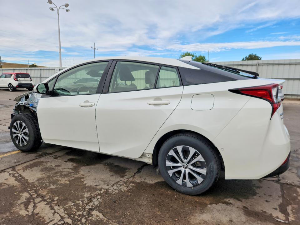69363736 :رقم المزاد ، JTDL9RFU7K3012665 vin ، 2019 Toyota Prius مزاد بيع