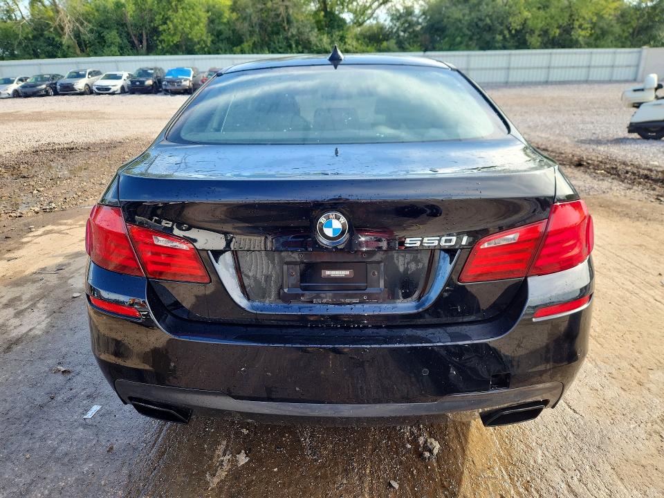 2011 Bmw 550 მანქანა იყიდება აუქციონზე, vin: WBAFU9C59BC786700, აუქციონის ნომერი: 67428286