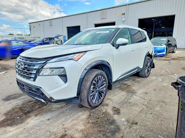 2025 Nissan Rogue მანქანა იყიდება აუქციონზე, vin: JN8BT3DD0SW470371, აუქციონის ნომერი: 70010246